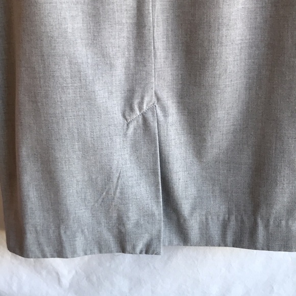 Merona light gray pencil skirt, size 4 - Picture 7 of 9